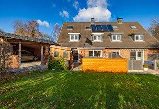 Garten nach Süden Ansicht I