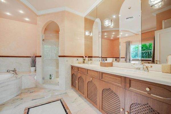 luxus-ferienvilla-son-vida-beverly-hills-024