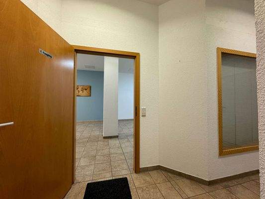 acf48a24-3c6e-40a6-9183-a5f7b928ebe1-1873721510