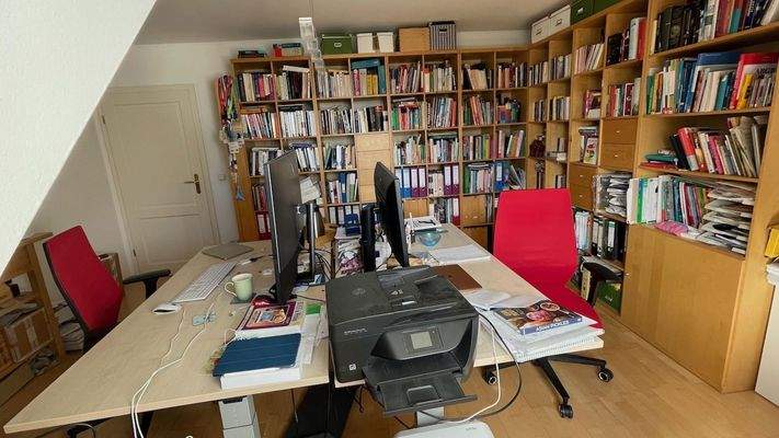 Viel Platz für Bücher