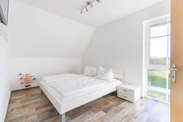 Rechte DHH - Zimmer 1