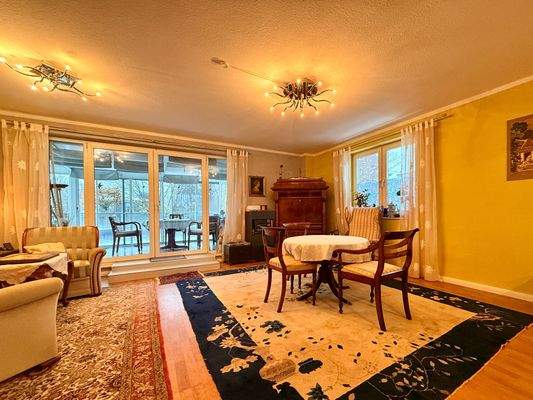 Essbereich im Wohnzimmer