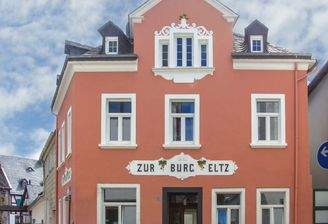 Ansicht-Haus What-eltz.jpg