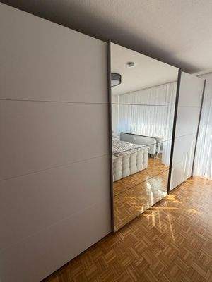 Ansicht Schrank ggf. zur Ablöse