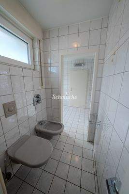 Badezimmer EG