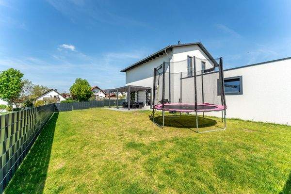 Außenbereich + Garten