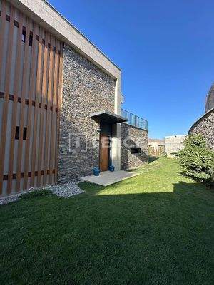 Villas with Pools within Walking Distance of Sea in Bodrum Gümüşlük