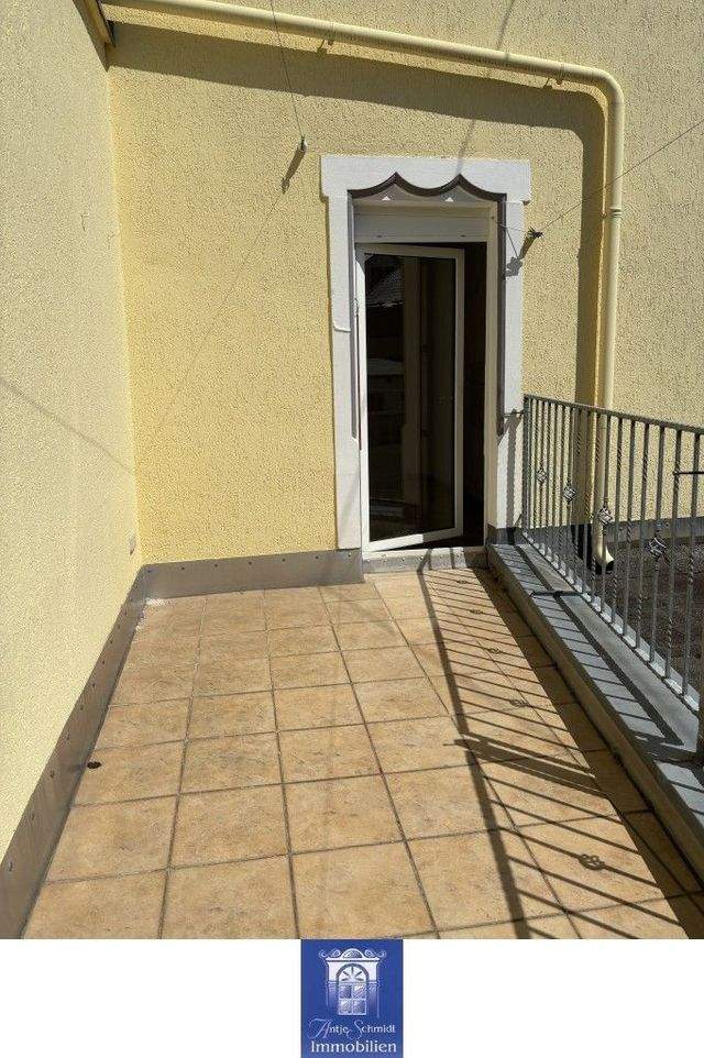 Individuelle Wohlfühlwohnung mit Balkon und Tageslichtbad mit Wanne! - Foto 4