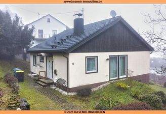 Vorder- und Seitenansicht