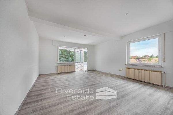 Wohn- Esszimmer EG - linker Hauseingang 