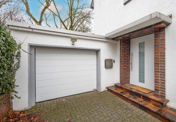 Garage & Hauseingang