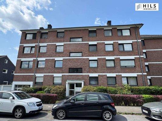 Hausfront - 2. Ansicht.JPG