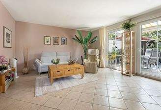 Wohnzimmer - Ansicht 1