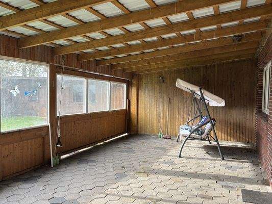 überdachte Terrasse