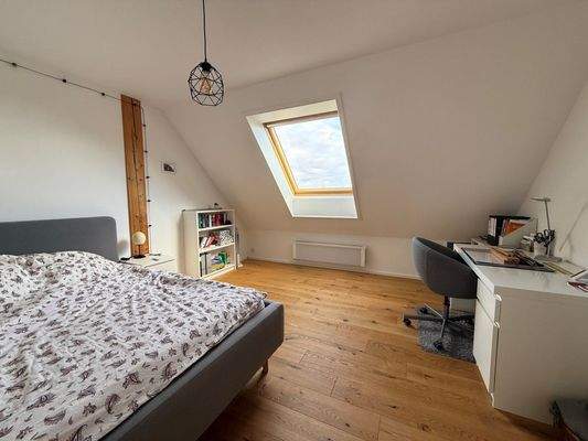 Whg. 4 2. OG Schlafzimmer