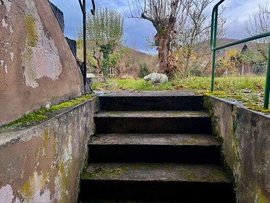 Zugang vom Partykeller in den Garten