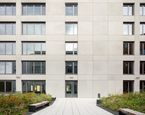 Außenansicht-Terrassenzugang