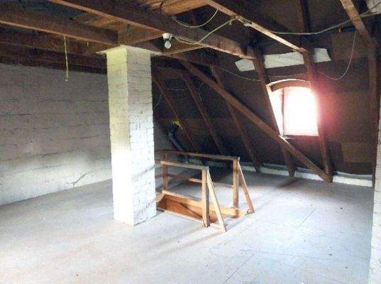 Dachgeschoss, ausbaufähig