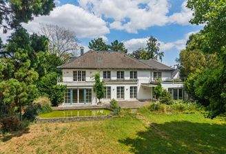 Das Haus im Dornröschenschlaf