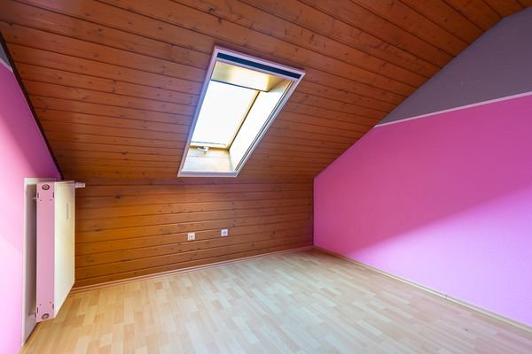 Schlafzimmer DG