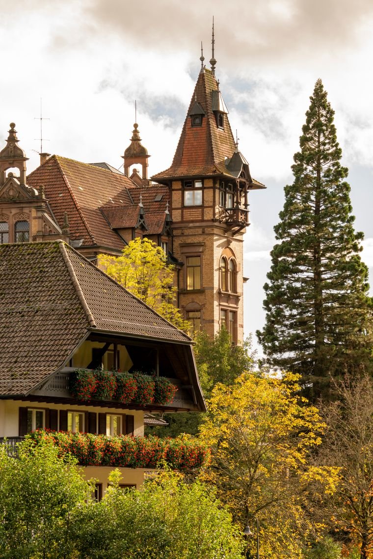 Rothschild Turm