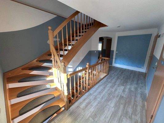 Treppe nach oben.jpeg