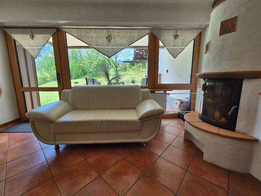 Wohnzimmer ( Teilansicht...)