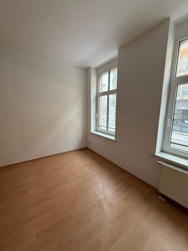 Renovierte 2 Raum Wohnung mit Tageslichtbad - Foto 5