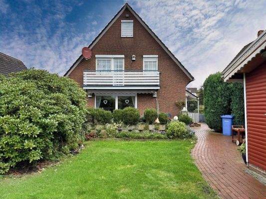 die Gartenseite des gemütlichen Hauses