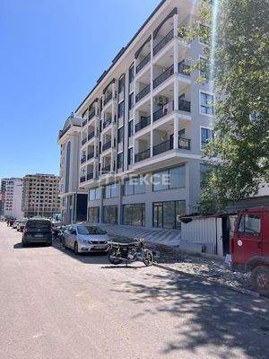 Sea-View Apartments in a Social Compound in Mahmutlar Alanya
