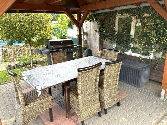 überdachter Freisitz