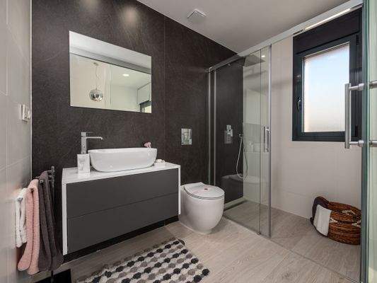 Bathroom ensuite