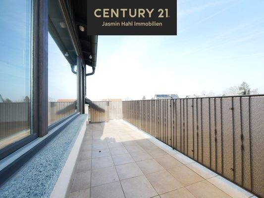 Großer Balkon in Südwestausrichtung