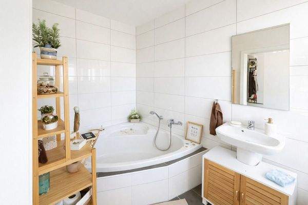 6046269f-e258-4d81-8bcf-08fecbe28a35