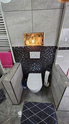 Vorderhaus_OG Bad_03.jpg