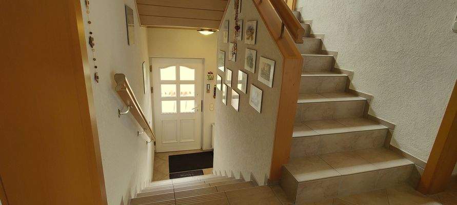 5. OG-Treppenhaus.jpg