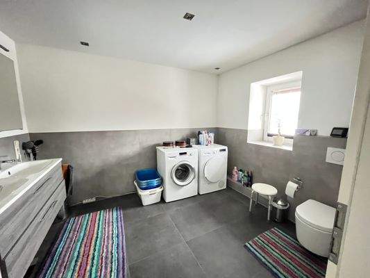 WG 1 OG Bad-Anschluss WM + Trockner.JPG