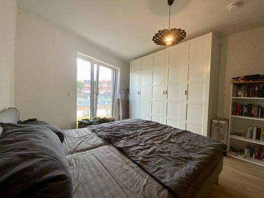 Schlafzimmer/Kinderzimmer/Büro