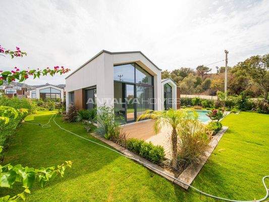 Sea-View Houses with Private Pool in Bodrum Yalikavak