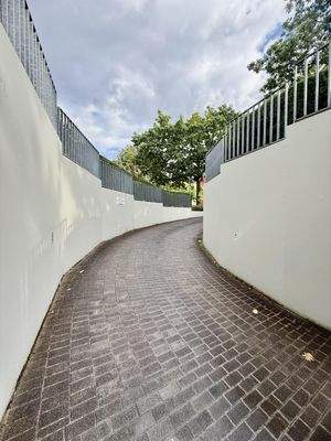 Zufahrt zur Tiefgarage