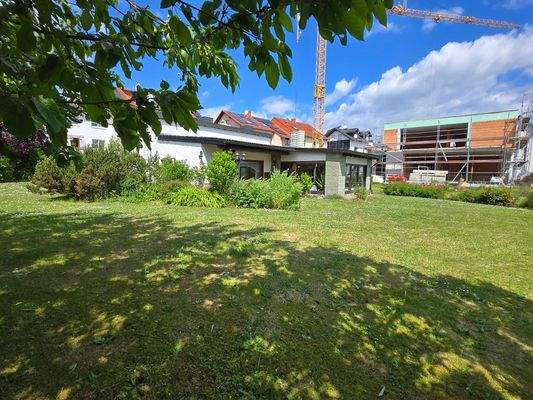 Wohlfühlgarten: Blick zum Haus