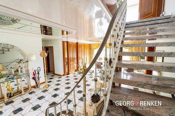 EFH Karlshöfen Treppenaufgang EG