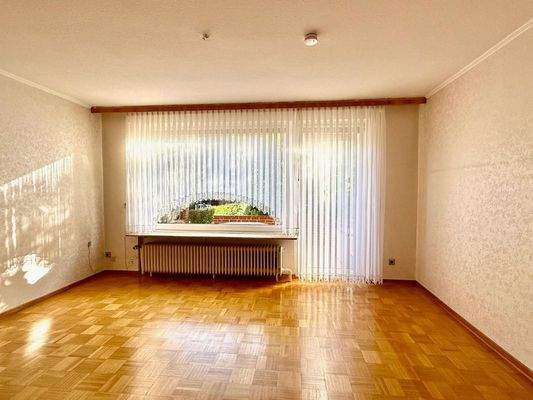 Wohnzimmer mit Terrassenzugang