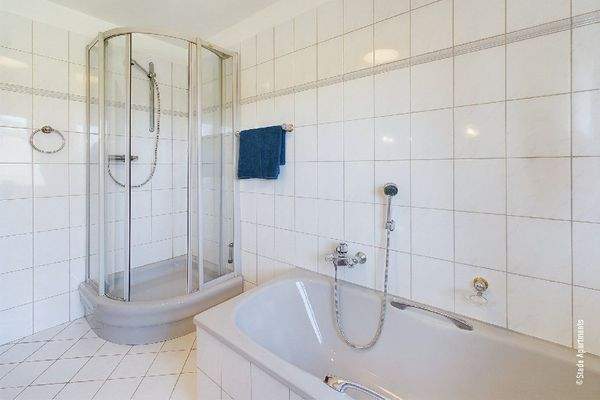 Wannen- und Duschbad