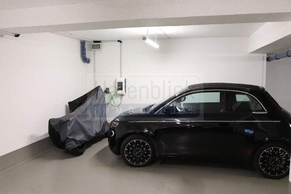 Tiefgaragenstellplatz