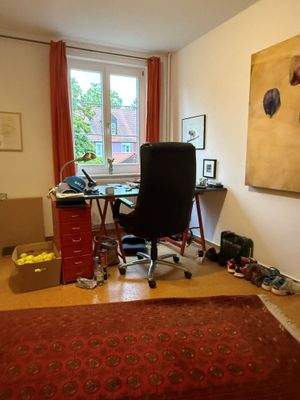 Büro-Ankleide- oder Kinderzimmer 2-1. OG