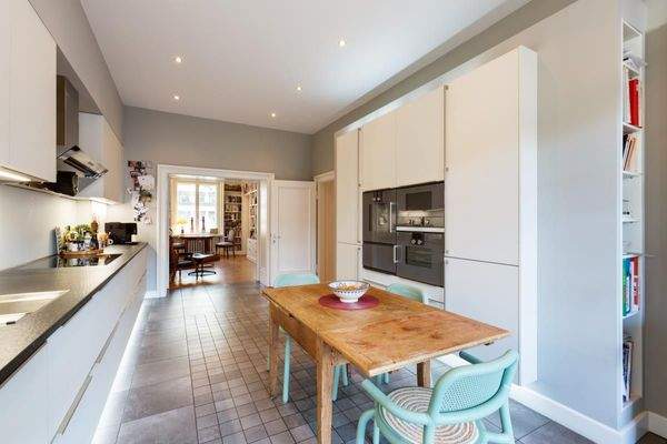 Küche Richtung Bibliothek