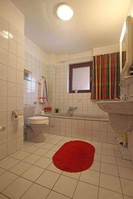 Vollbad im Erdgeschoss