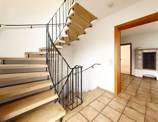 Hauseingang / Treppenhaus