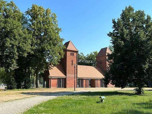 Eingangsbereich Luftschiffhafe